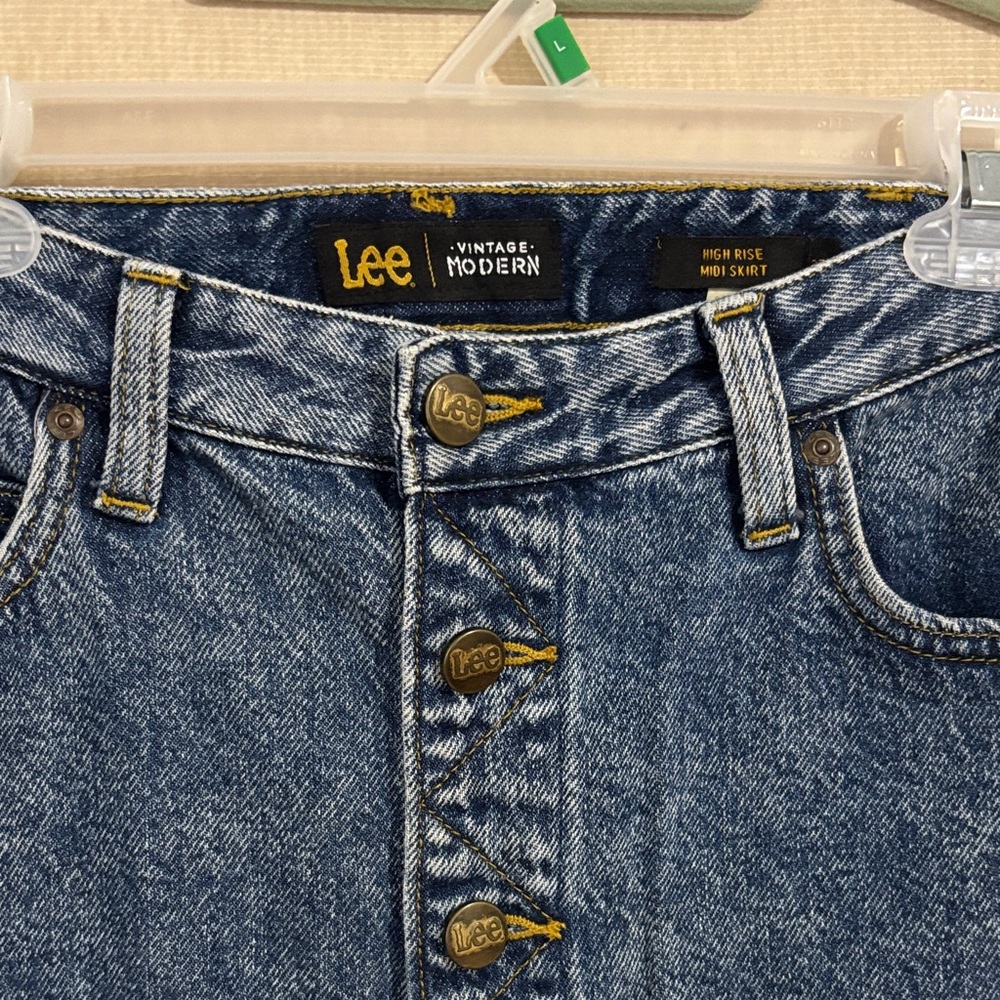 Lee Denim Button-Front Midi Skirt